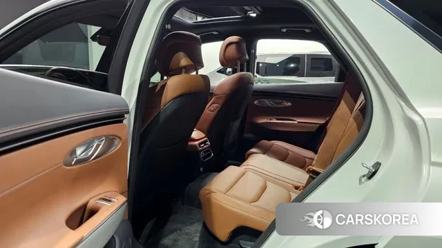 Genesis GV70 2022 Белый из Кореи, фото 3