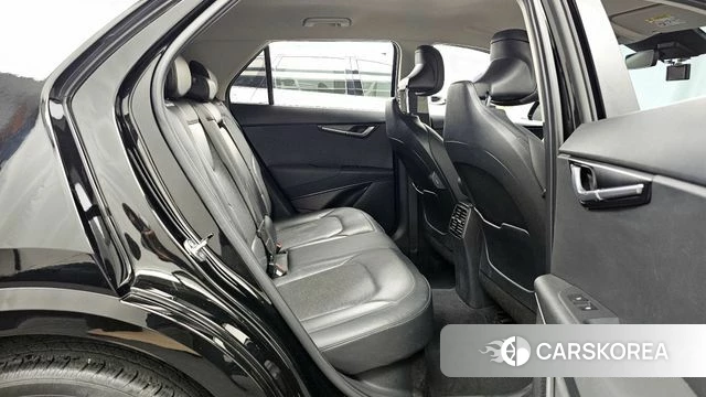 Kia Di Ol Nu Niro 2022 Черный из Кореи, фото 3