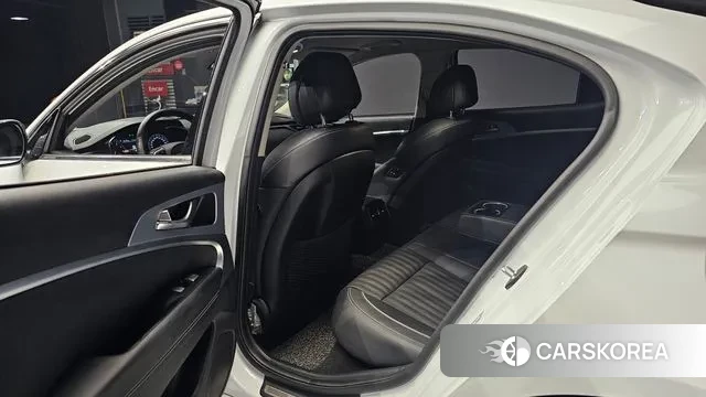 Genesis G70 2019 Белый из Кореи, фото 3