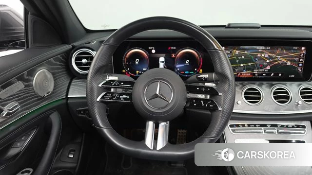 Mercedes-Benz E-Class W213 2022 Серый из Кореи, фото 3
