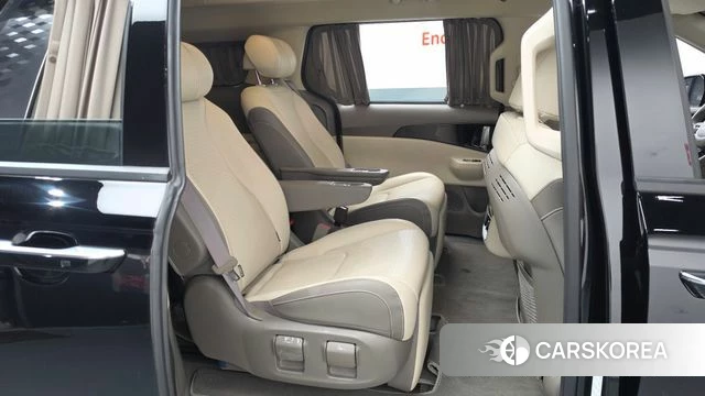 Kia The New Carnival 4th Generation 2024 Черный из Кореи, фото 3