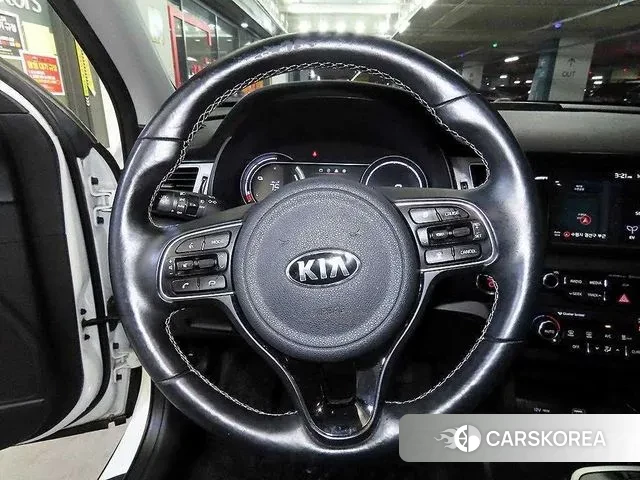 Kia Niro EV 2018 Белый из Кореи, фото 3