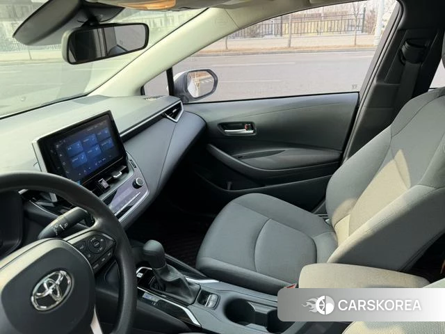 Toyota Corolla 2022 Белый из Китая, фото 3