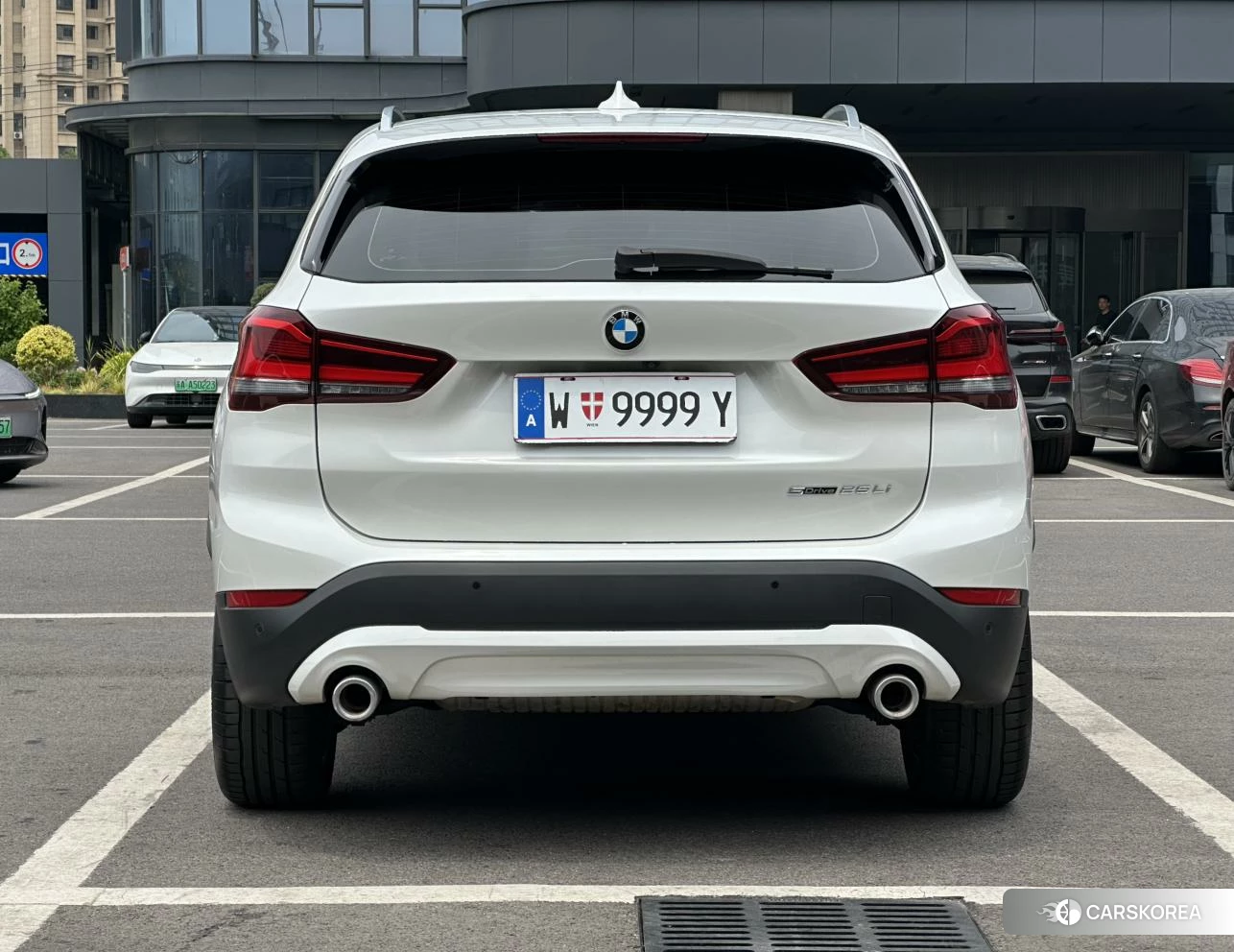 BMW X1 2021 Белый из Китая, фото 3