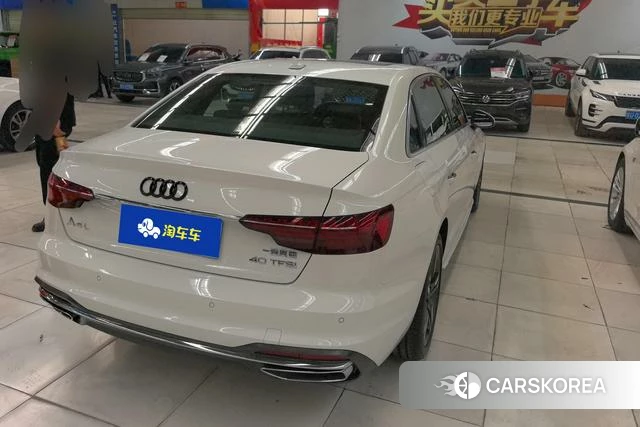Audi A4L 2021 Белый из Китая, фото 3