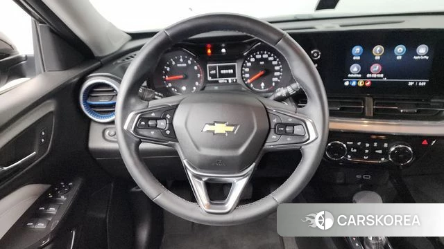 Chevrolet (GM Daewoo) Trax Crossover 2024 Черный из Кореи, фото 3