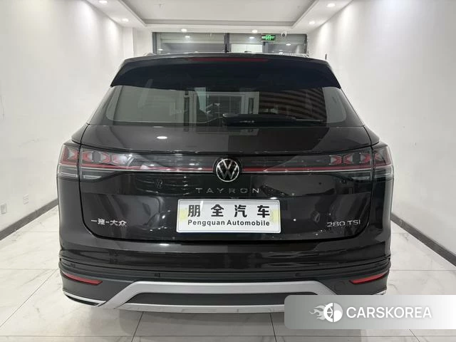 Volkswagen Tanyue 2023 Черный из Китая, фото 3
