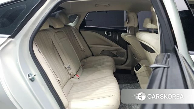 Kia The New K8 Hybrid 2025 Серебристо-серый из Кореи, фото 3