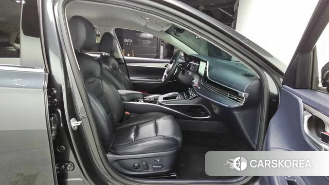 Hyundai The New Grandeur IG 2022 Серебристо-серый из Кореи, фото 3