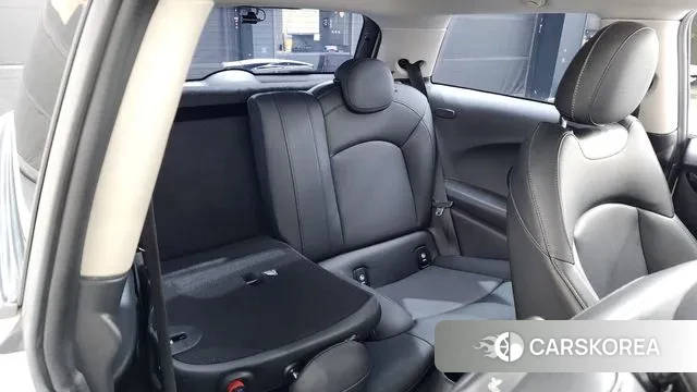 Mini Cooper S 2019 Жемчужный цвет из Кореи, фото 3