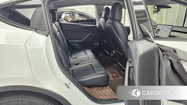 Tesla Model Y 2021 Белый из Кореи, фото 3