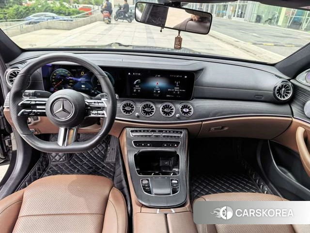 Mercedes-Benz E-class PHEV 2023 Черный из Китая, фото 3