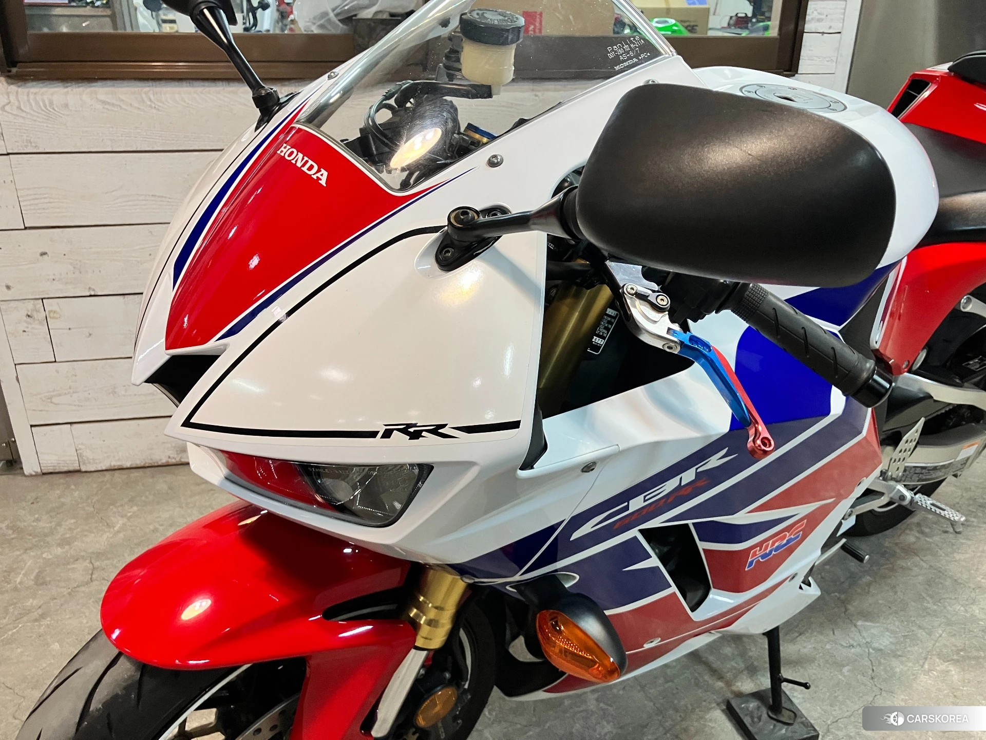Проданный Honda CBR600RR id 4184829 из Японии, фото 2