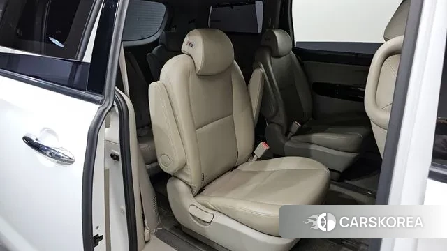 Kia The New Carnival 2018 Белый из Кореи, фото 3