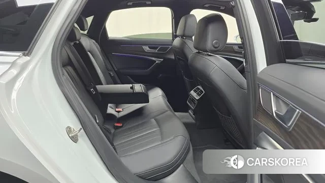 Audi A6 (C8) 2023 Белый из Кореи, фото 3