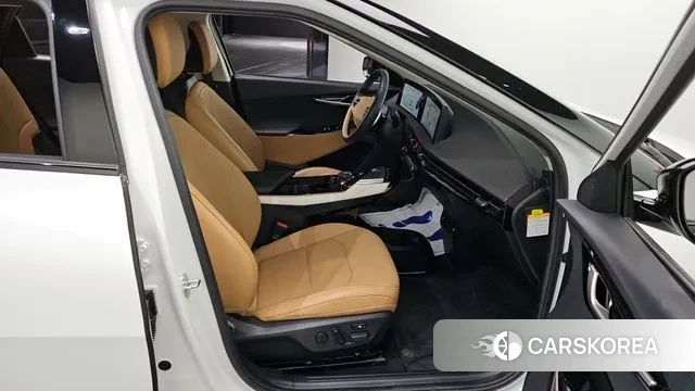 Kia EV6 2023 Белый из Кореи, фото 3