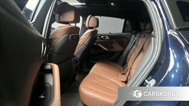 BMW X6 (G06) 2025 Черный из Кореи, фото 3