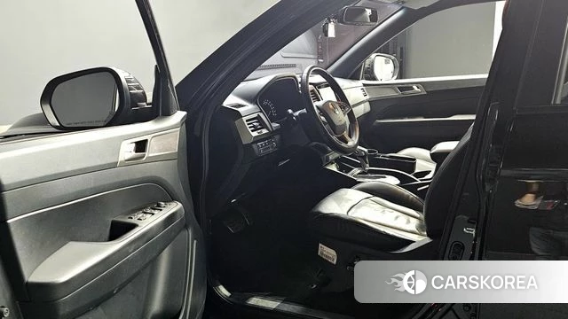 Ssangyong Rexton Sports Cannes 2019 Черный из Кореи, фото 3