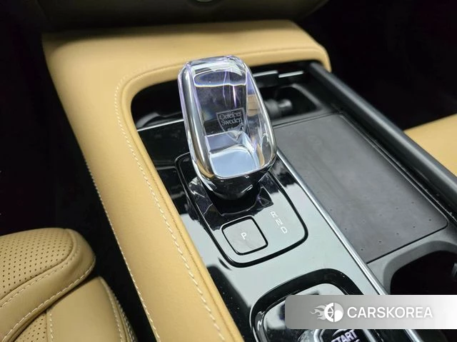 Volvo S90 2024 Черный из Кореи, фото 3