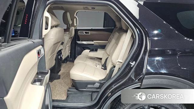 Ford Explorer 6th Generation 2022 Черный из Кореи, фото 3