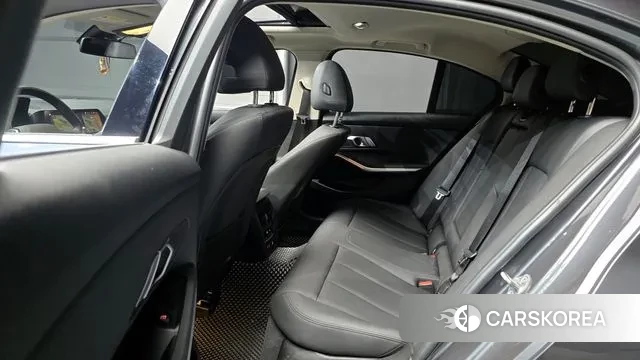 BMW 3 Series (G20) 2020 Серый из Кореи, фото 3