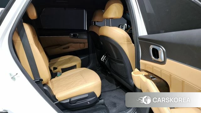 Kia Sorento 4th Generation 2023 Белый из Кореи, фото 3