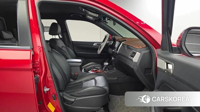 Ssangyong Rexton Sports Cannes 2019 Красный из Кореи, фото 3