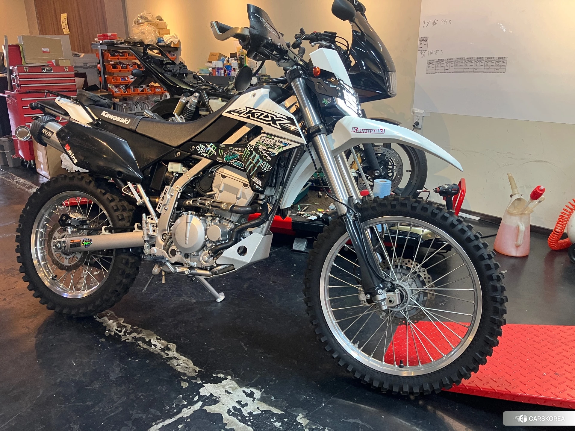 Проданный Kawasaki KLX250 2016 из Японии, фото 3
