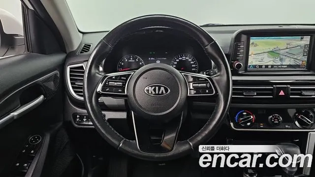 Kia Seltos 2021 Белый из Кореи, фото 3