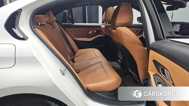 BMW 3 Series (G20) 2022 Белый из Кореи, фото 3