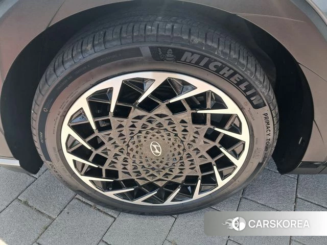 Hyundai Ionic 5 2022 Серебристо-серый из Кореи, фото 3