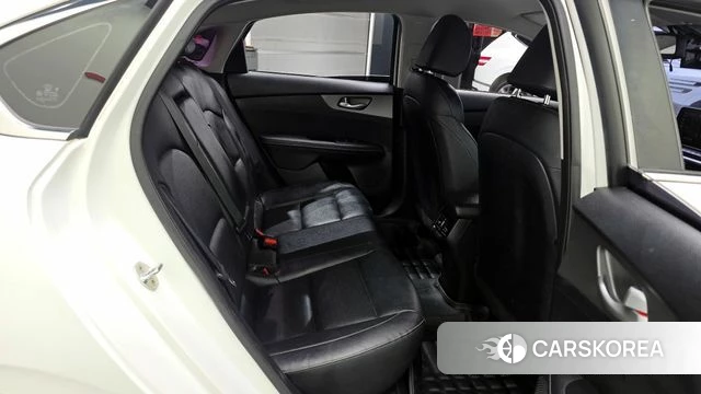 Kia Come New K3 2018 Белый из Кореи, фото 3