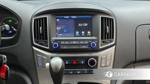 Hyundai The New Grand Starex 2019 Белый из Кореи, фото 3