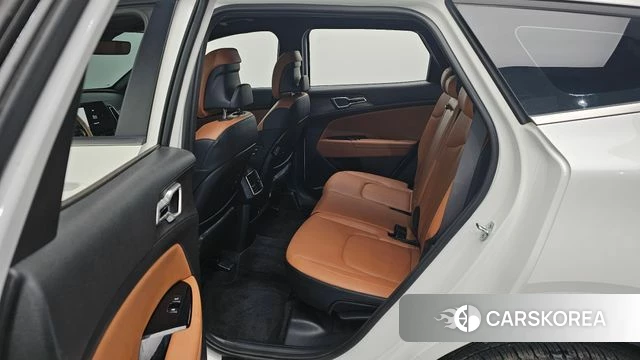 Kia Sportage 5th Generation 2022 Белый из Кореи, фото 3