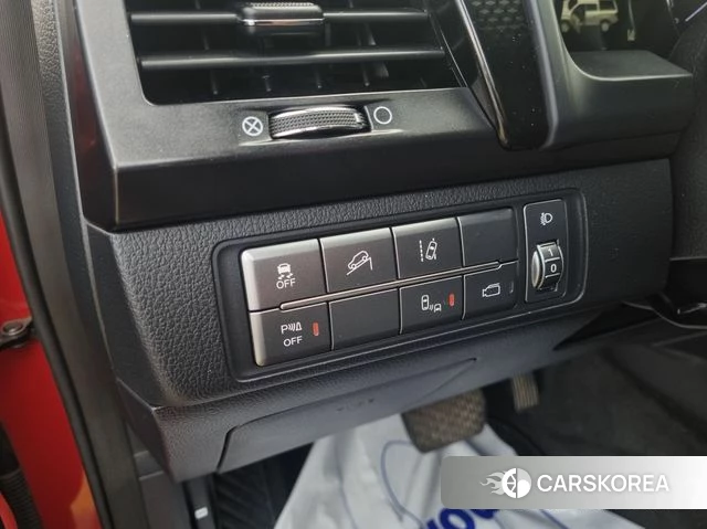 Ssangyong Rexton Sports Cannes 2019 Красный из Кореи, фото 3