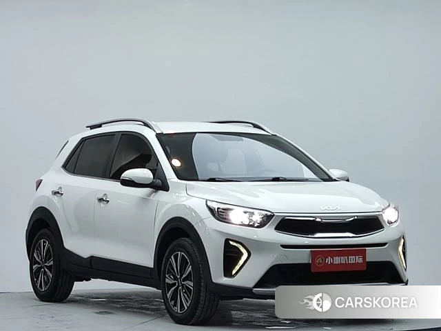 Kia Yi Ran 2023 Белый из Китая, фото 3