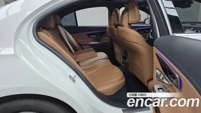 Mercedes-Benz E-Class W214 2024 Белый из Кореи, фото 3