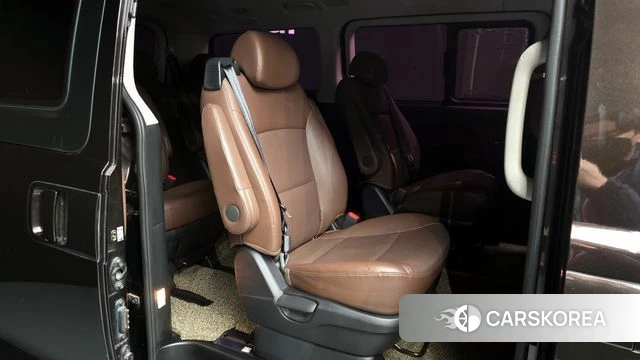 Hyundai The New Grand Starex 2018 Коричневый из Кореи, фото 3