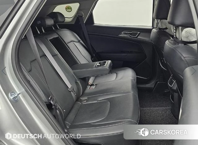 Kia Sportage 5th Generation Hybrid 2023 Серебристо-серый из Кореи, фото 3