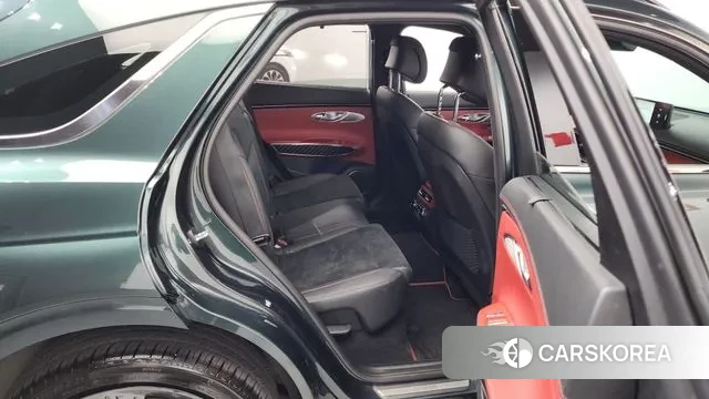 Genesis GV70 2023 Темно-зеленый из Кореи, фото 3