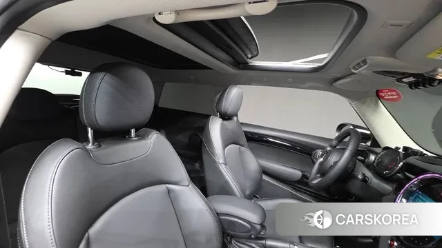 Mini Cooper S 2021 Серебристо-серый из Кореи, фото 3