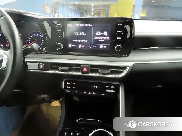 Kia K5 3rd generation 2021 Черный из Кореи, фото 3