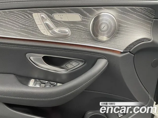 Mercedes-Benz E-Class W213 2022 Белый из Кореи, фото 3