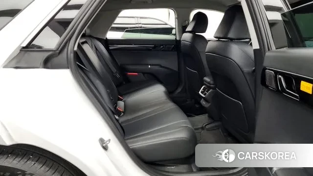 Hyundai Grandeur (GN7) 2023 Белый из Кореи, фото 3