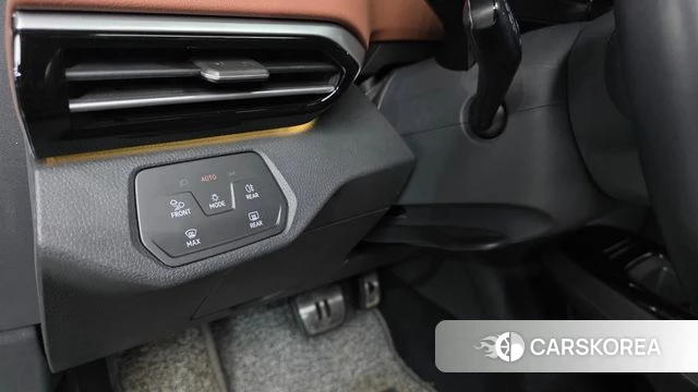 Volkswagen ID.4 2022 Белый из Кореи, фото 3