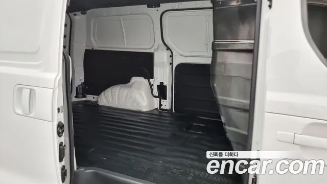 Hyundai The New Grand Starex 2021 Белый из Кореи, фото 3