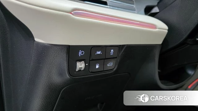 Hyundai The New Grandeur IG Hybrid 2022 Белый из Кореи, фото 3