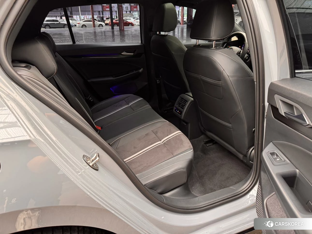 Volkswagen Golf 2022 Темно-серый из Китая, фото 3