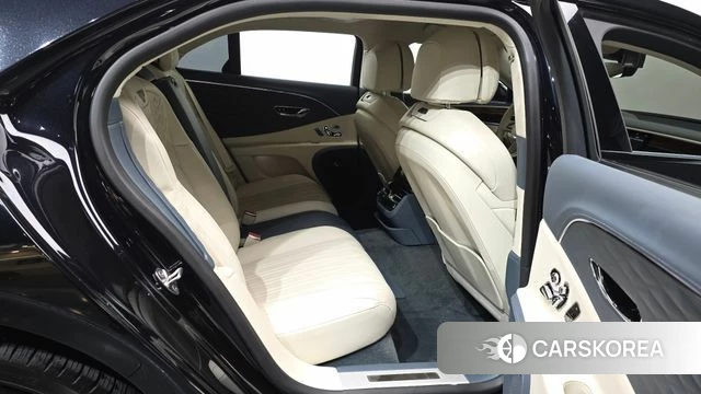 Bentley Flying Spur 3rd Generation 2021 Черный из Кореи, фото 3