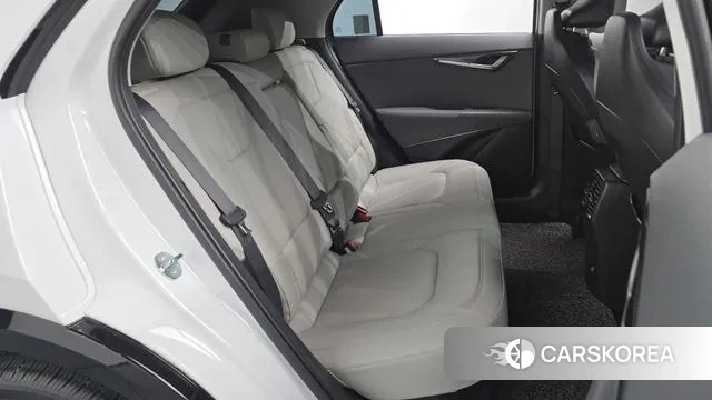 Kia Di Ol Nu Niro 2023 Белый из Кореи, фото 3